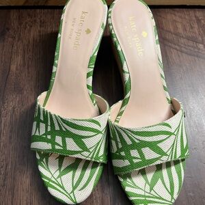 Kate Spade Meena Canvas Wedge Green and White Tropical Sandals with logo charm